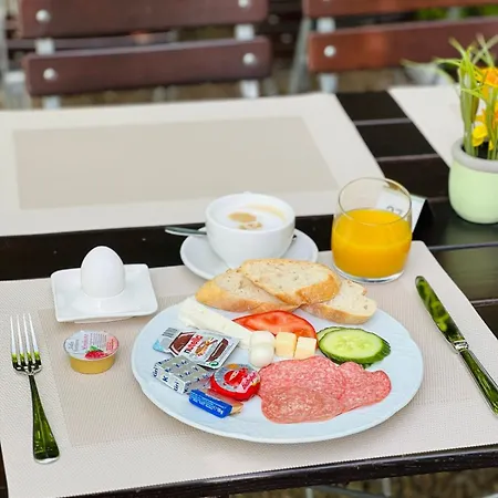 Hotel&restaurant Krone In Märkt 3*